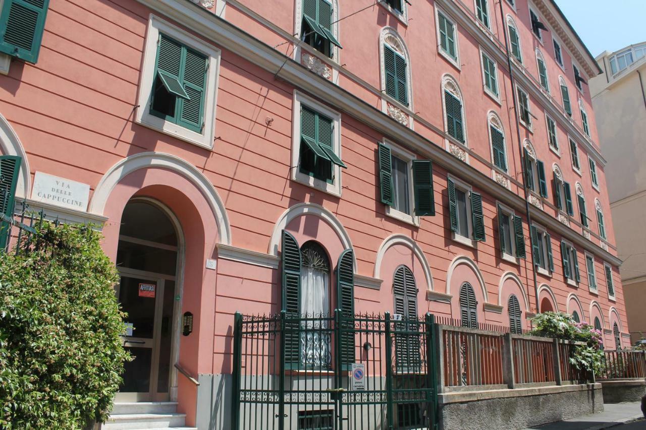 Appartamento In Centro Zona Fiera,Davanti Al Galliera Génova Exterior foto